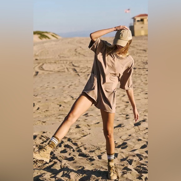 free people movement Pants - NWT FP  Movement Women's Hot Shot Tee
Romper/ Mocha Latte